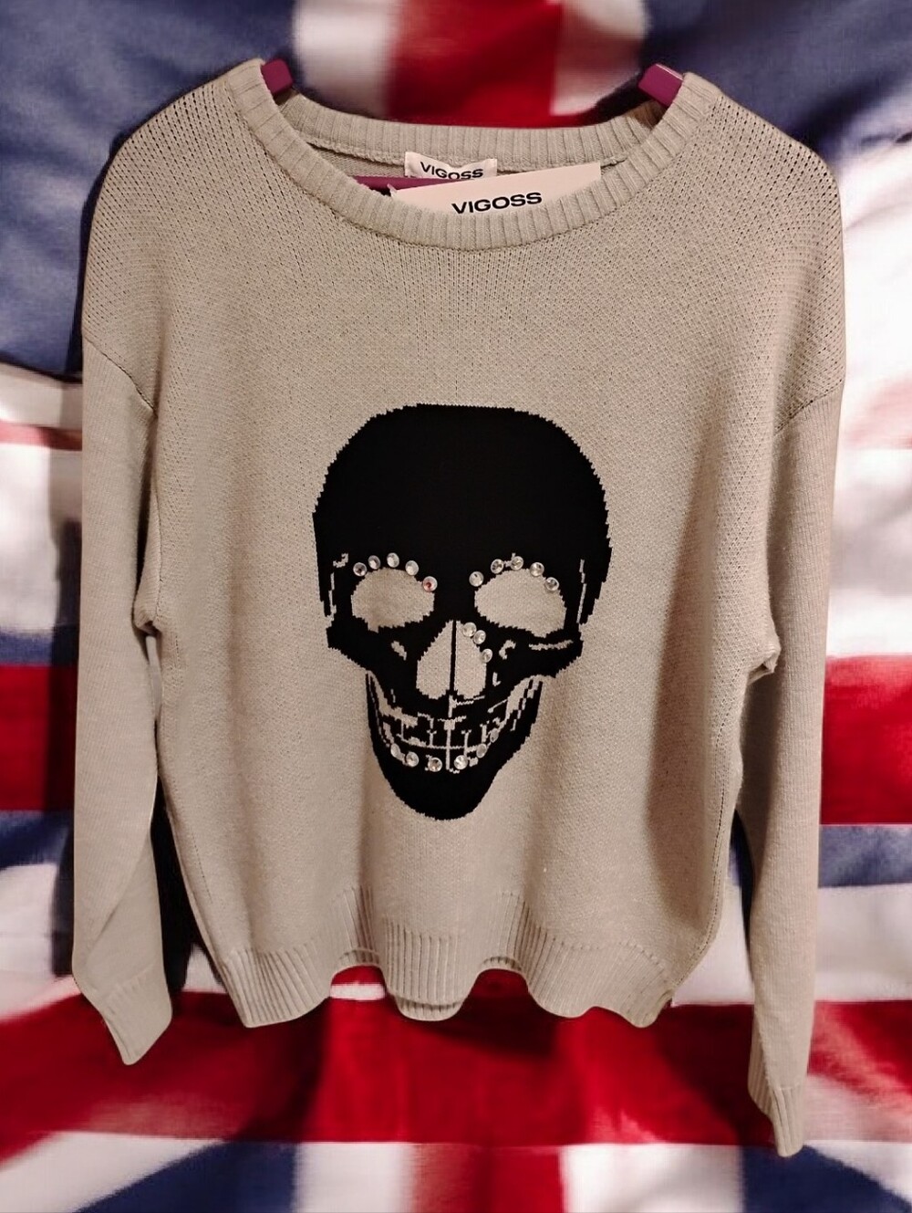 Vigoss Pale grey Sweater with Studded Skull Graphic Design.